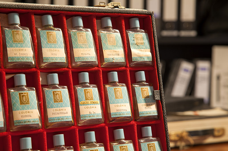 expositor-frascos-02-detalle_mg_0429