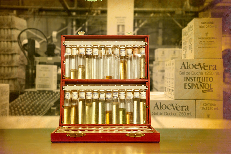 expositor-rojo-de-muestras_mg_0413