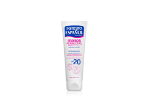 كريم ضد البقع بثمر الورد و حماية من الشمس SPF 20 - Anti-Stain cream With Rosehip+ SPF20